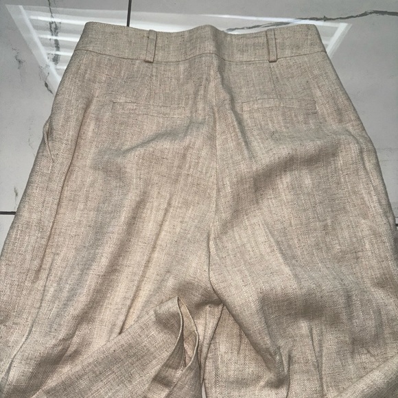 Source unknown set in medium worn once for a photo shoot - Picture 7 of 8